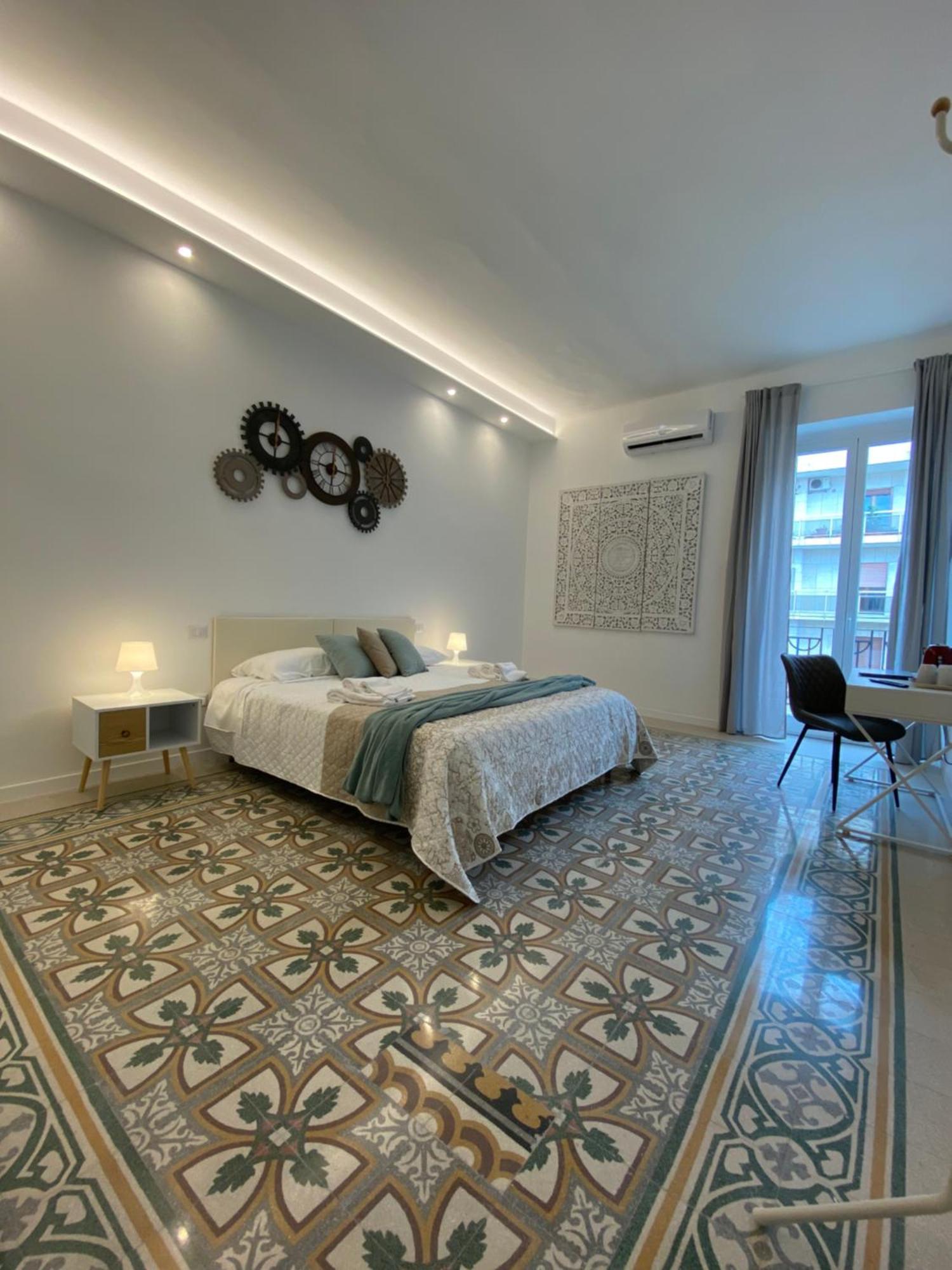 Conte Cavour Apartment Bari Exterior photo